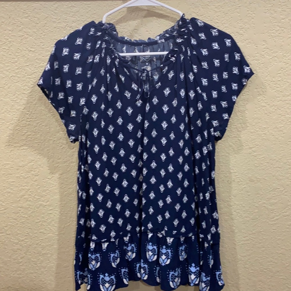 Cute summer top.